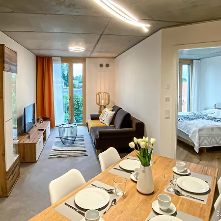 Apartment Boarding *