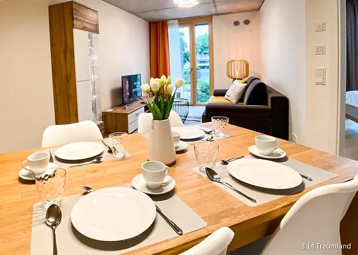 Boarding Apartment *